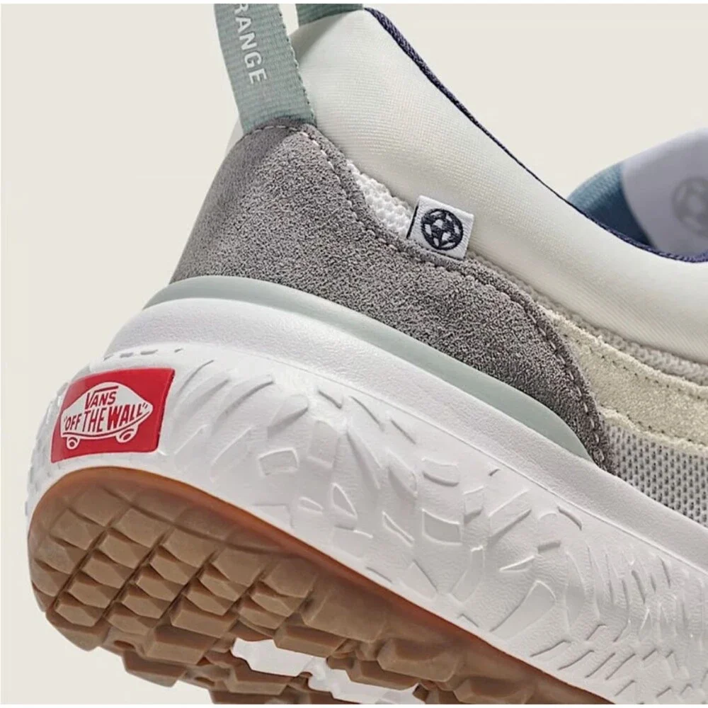 VANS Unisex UltraRange Neo VR3 Shoe VNOOOCWEBER Sneakers  Size M 7 / W 8.5 - Picture 4 of 16